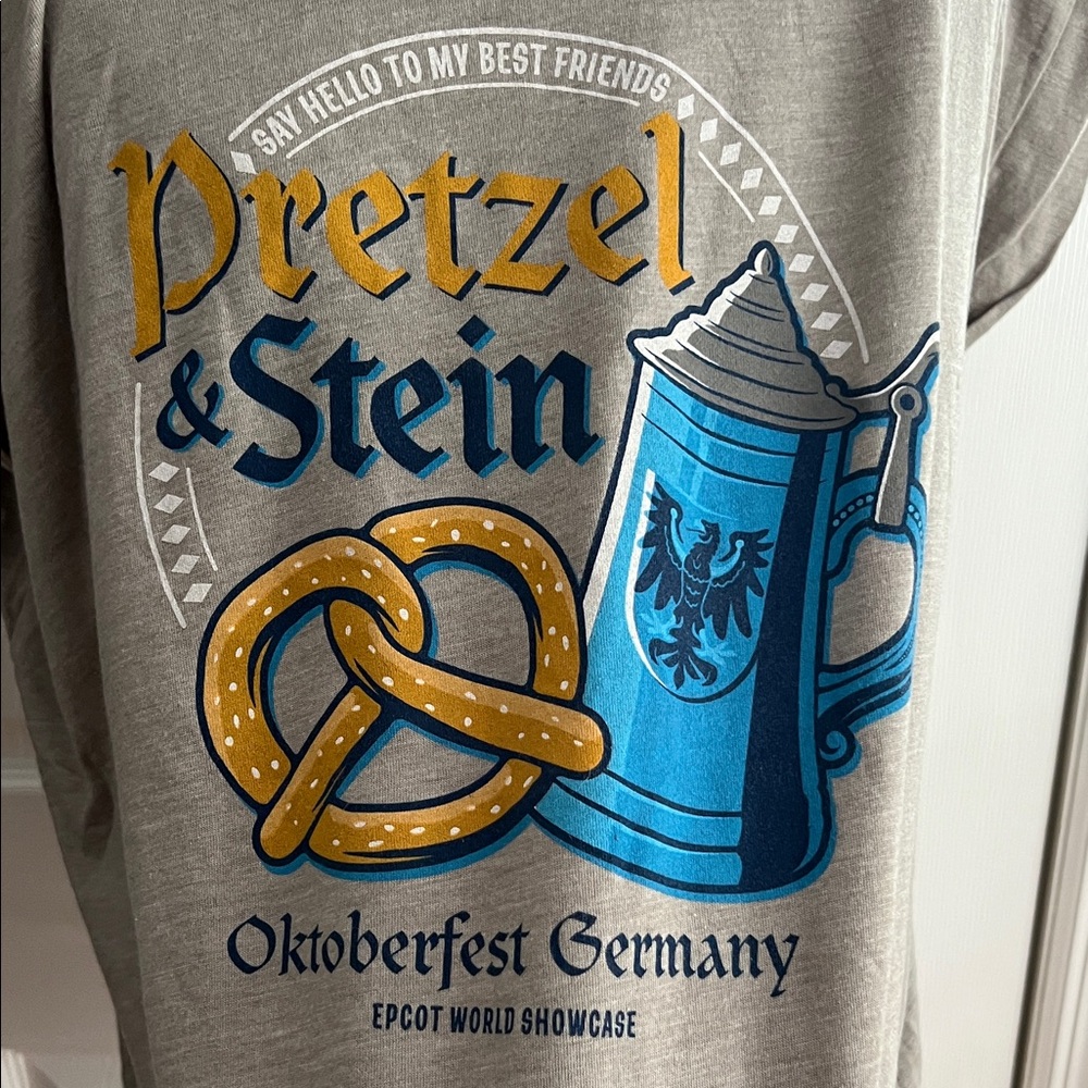 Disney Epcot Oktoberfest Pretzel & Stein T-Shirt